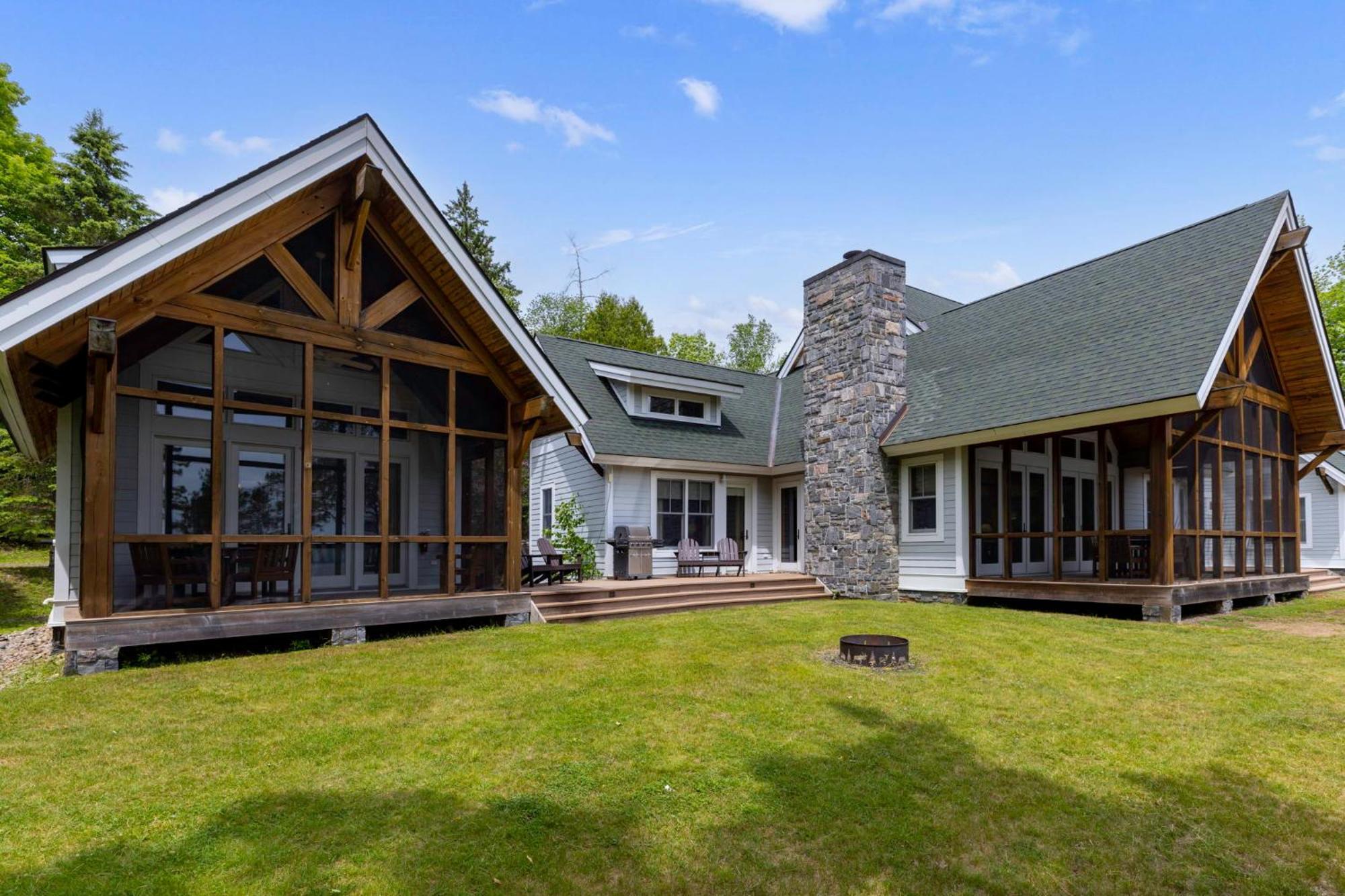 Port Cunnington Lodge Dwight Exterior photo